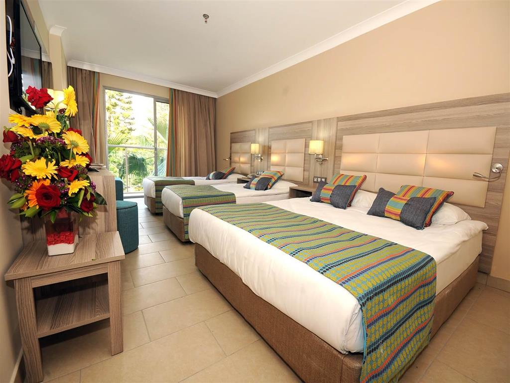 Insula Resort 10