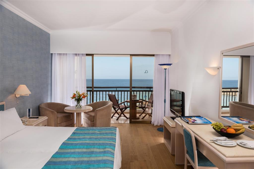 Coral Beach Hotel Resort - izba - letecký zájazd CK Turancar - Cyprus, Coral Bay