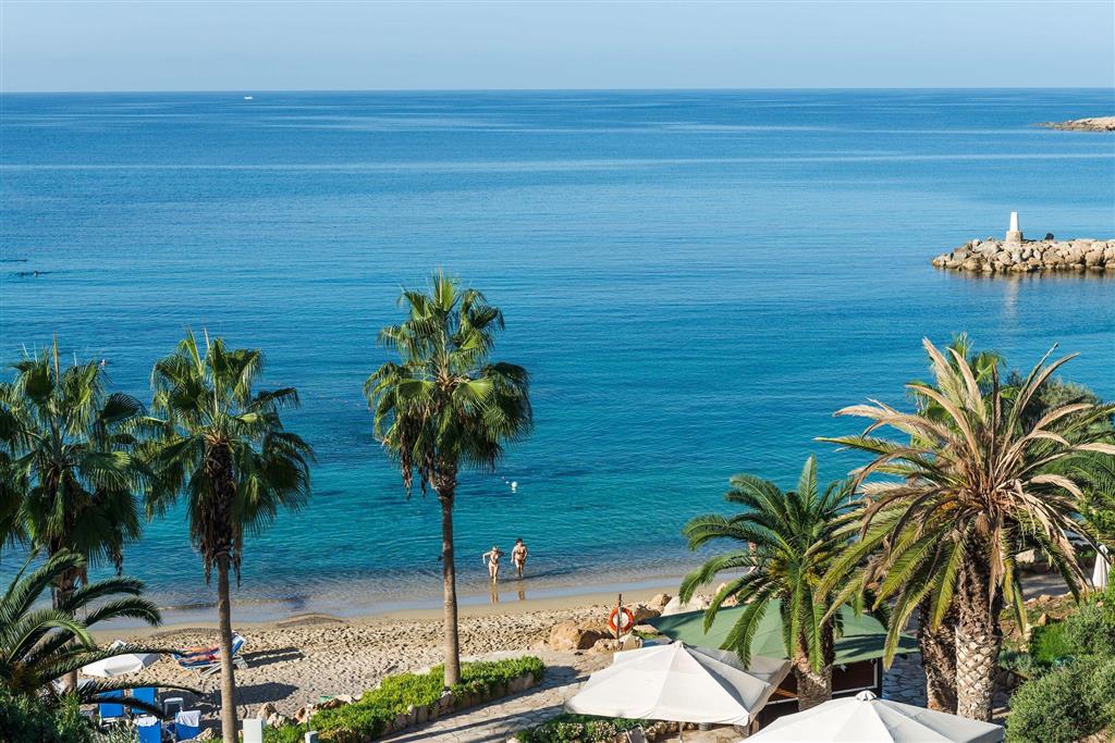 Coral Beach Hotel Resort - pláž - letecký zájazd CK Turancar - Cyprus, Coral Bay