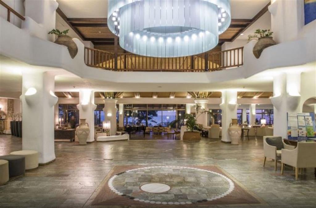 Coral Beach Hotel Resort - lobby - letecký zájazd CK Turancar - Cyprus, Coral Bay