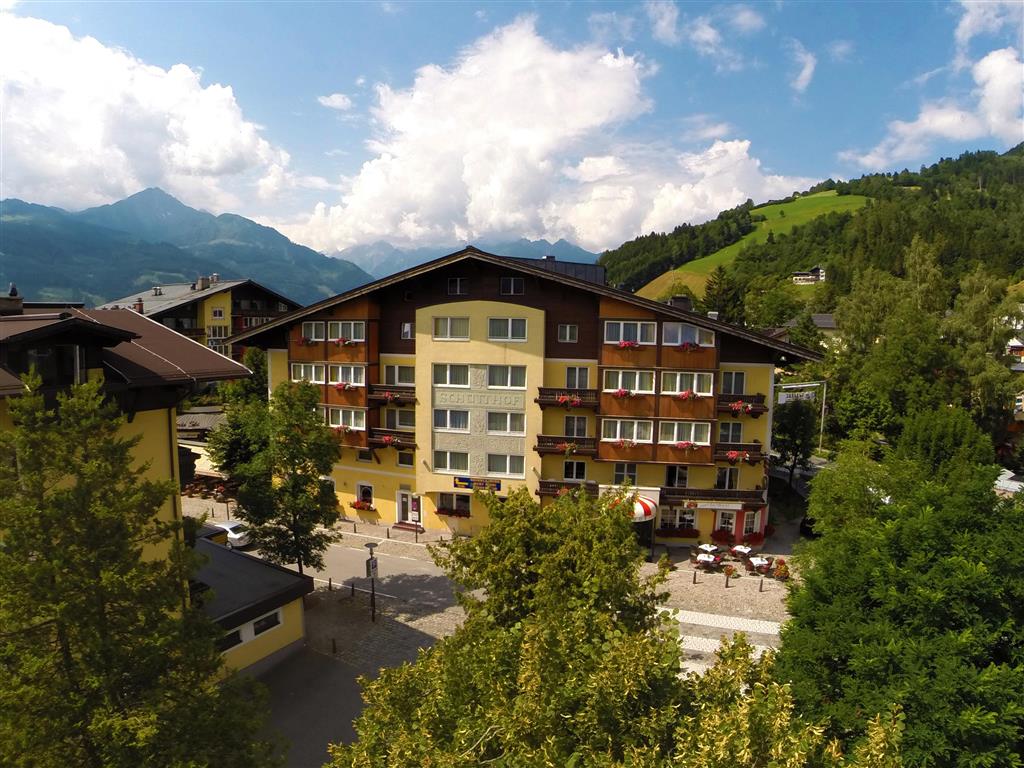 Hotel der Schütthof - zájazd CK Turancar - Rakúsko zima - Zell am See