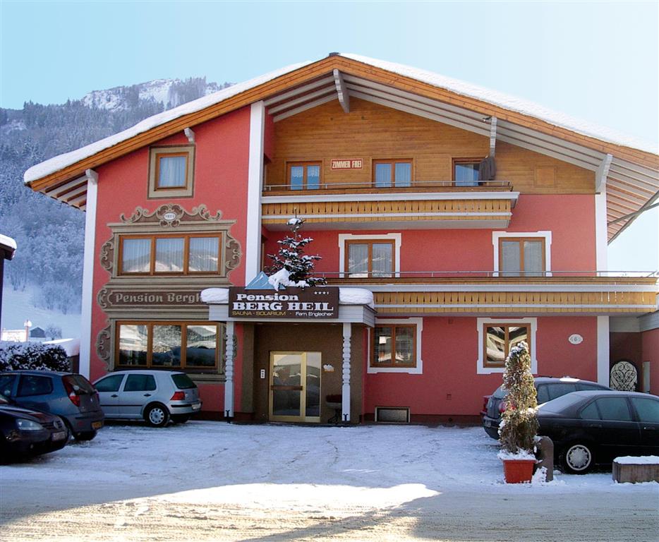 Pension Bergheil - zájazd CK Turancar - Rakúsko zima - Kaprun