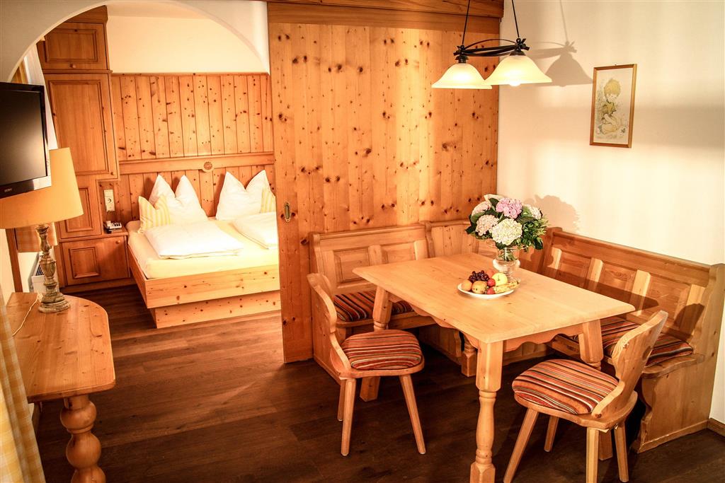 People´s Hotel - zájazd CK Turancar - Rakúsko zima - Kaprun