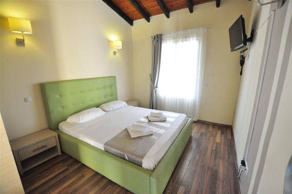 Hotel Michelangelo - izba- letecký zájazd s CK Turancar Korfu - Kassiopi