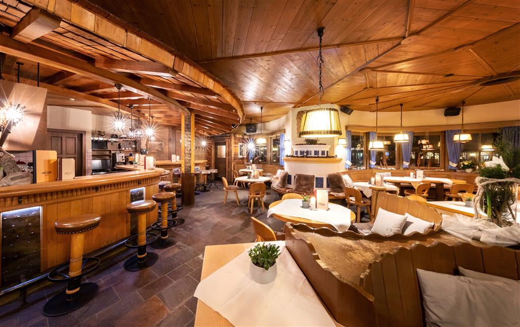 Hotel Latini - zájazd CK Turancar - Rakúsko zima - Salzburgerland- Zell am See