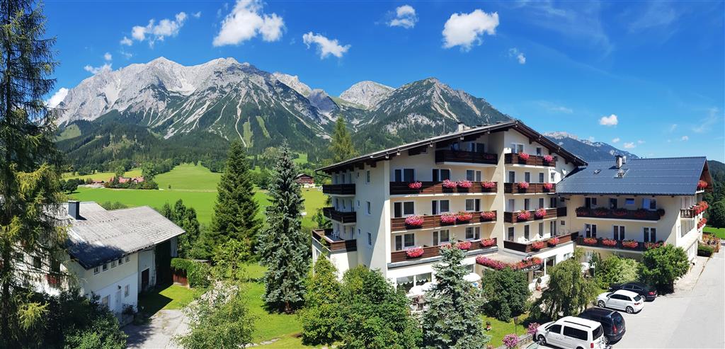 Hotel Post - zájazd CK Turancar - Rakúsko zima - Štajersko Dachstein