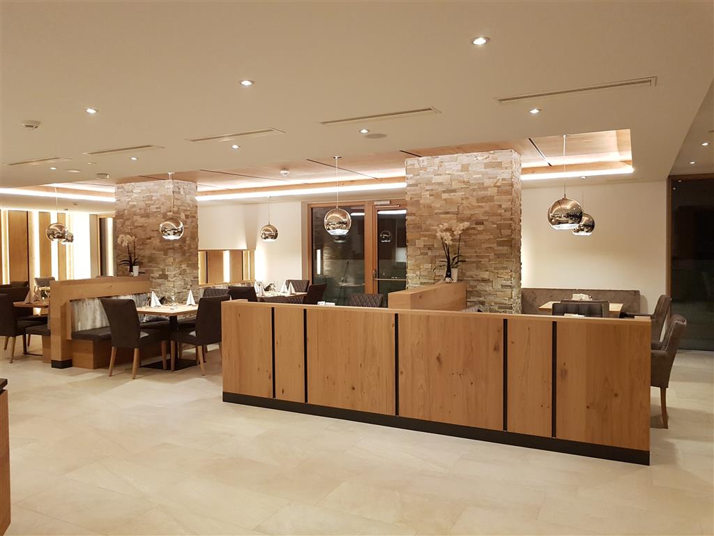 Schaurhof Hotel Family Restaurant - zájazd CKTurancar - Taliansko zima - Monte Cavallo