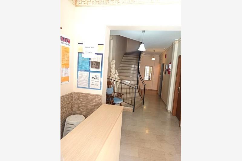 Apartmány Apollon - recepcia - autobusový zájazd CK TURANCAR