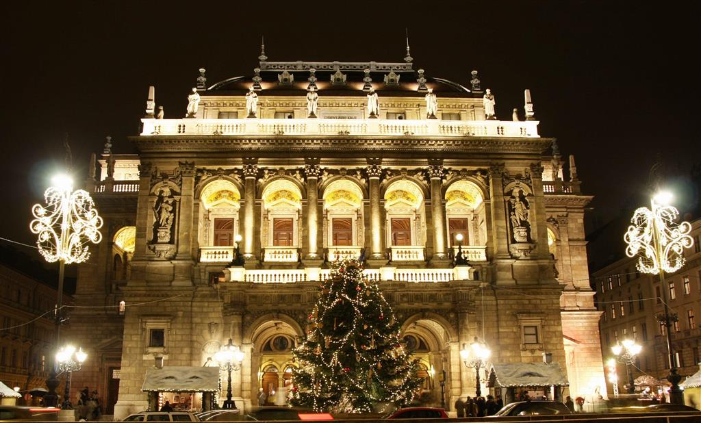 CK Turancar, Jednodňové zájazdy, Predvianočná Budapešť
