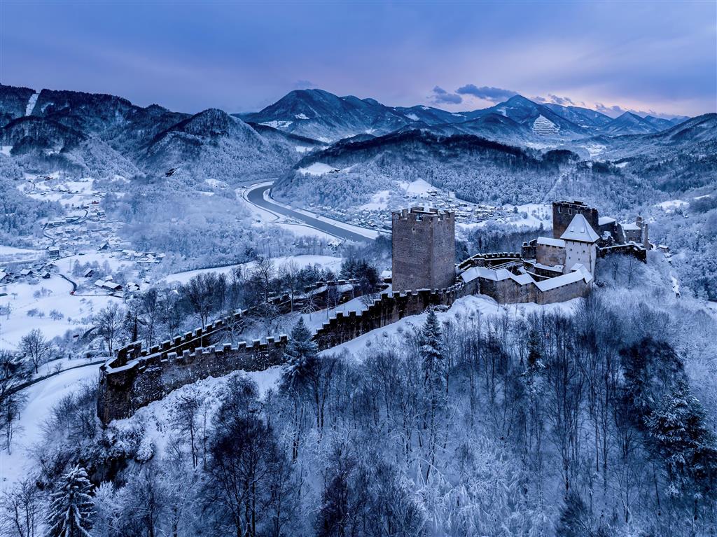 Poznávacie zájazdy CK Turancar, Predvianočná Ljubljana, Celje