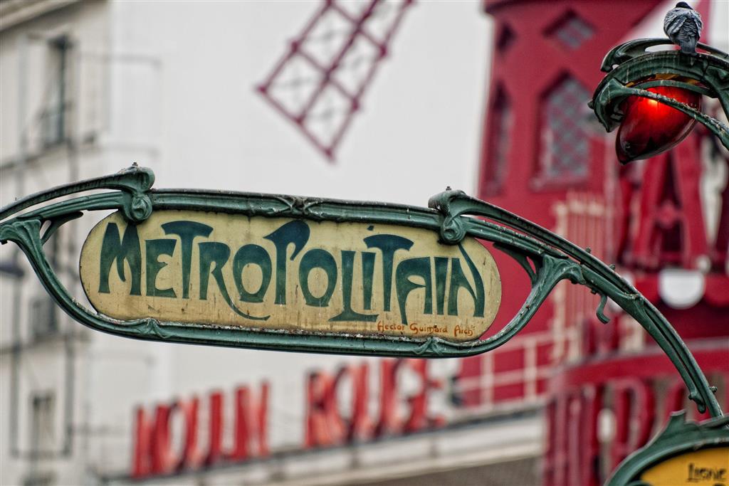 CK Turancar, Letecký poznávací zájazd, Francúzsko, Paríž - srdce Francúzka, Moulin Rouge
