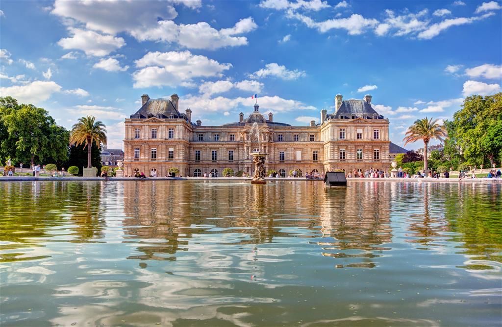 CK Turancar, Letecký poznávací zájazd, Francúzsko, Paríž a rozprávkový Disneyland, Luxemburský palác