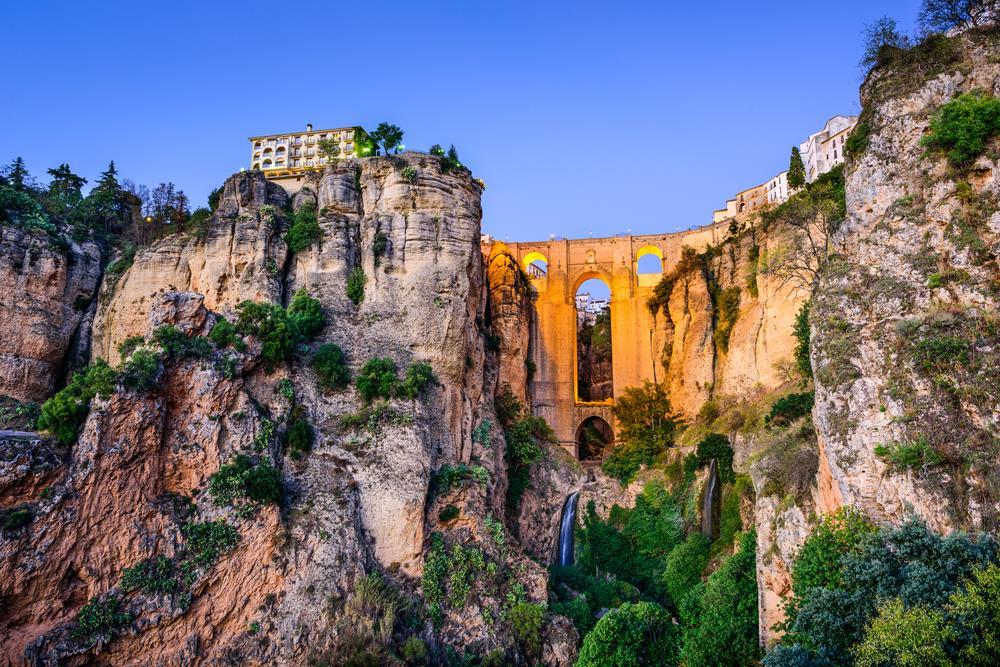 CK Turancar, Letecký poznávací zájazd, Španielsko, Andalúzia - križovatka kultúr, most nad riekou Guadalevin v Ronde