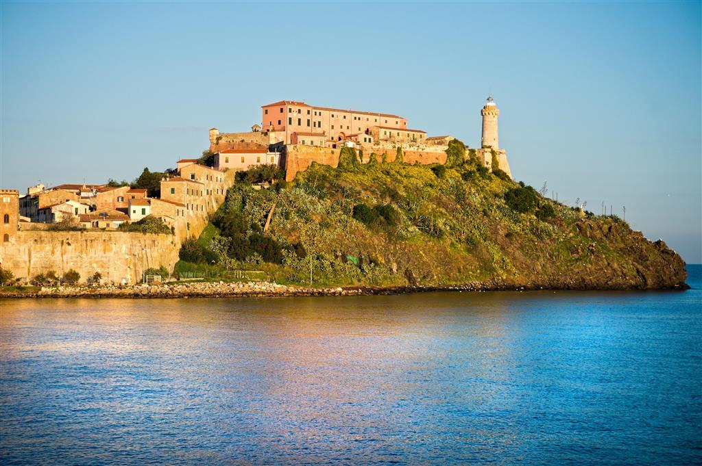 CK Turancar, autobusový poznávací zájazd, Vínna cesta po Toskánsku, Portoferraio, ostrov Elba