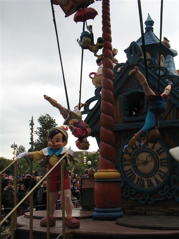 CK Turancar, autobusový poznávací zájazd, Paríž a Disneyland, Disneyland, Pinocchio