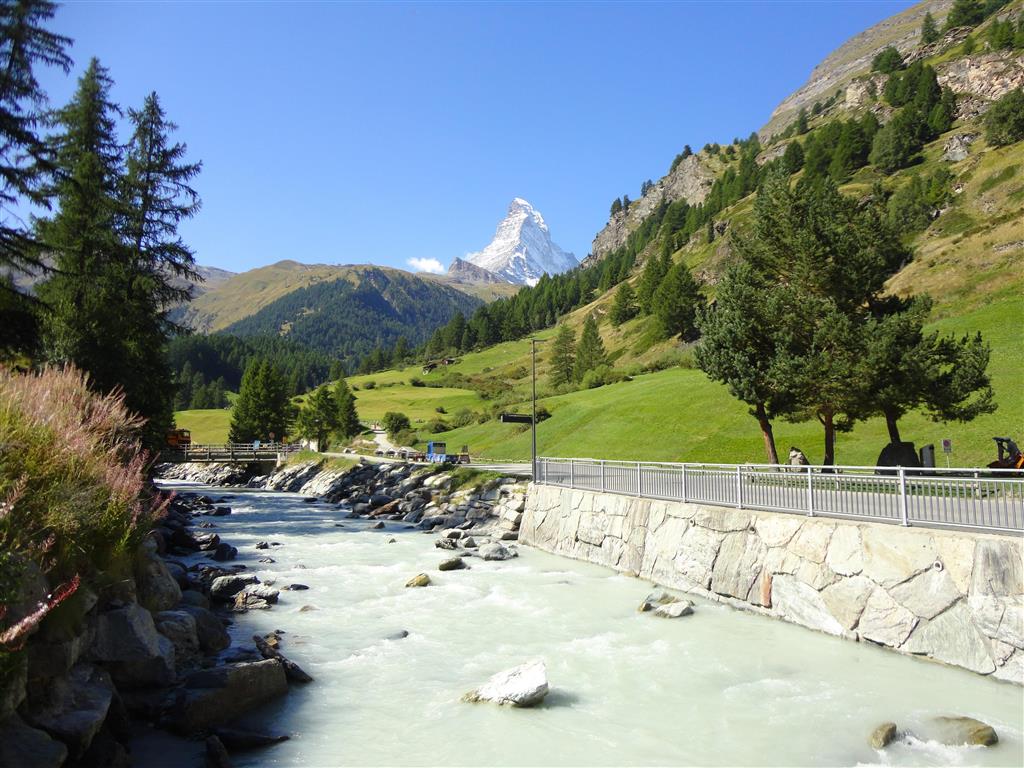 CK Turancar, Autobusový poznávací zájazd, Švajčiarsky okruh, Zermatt, Pohľad na Veľký Matterhorn
