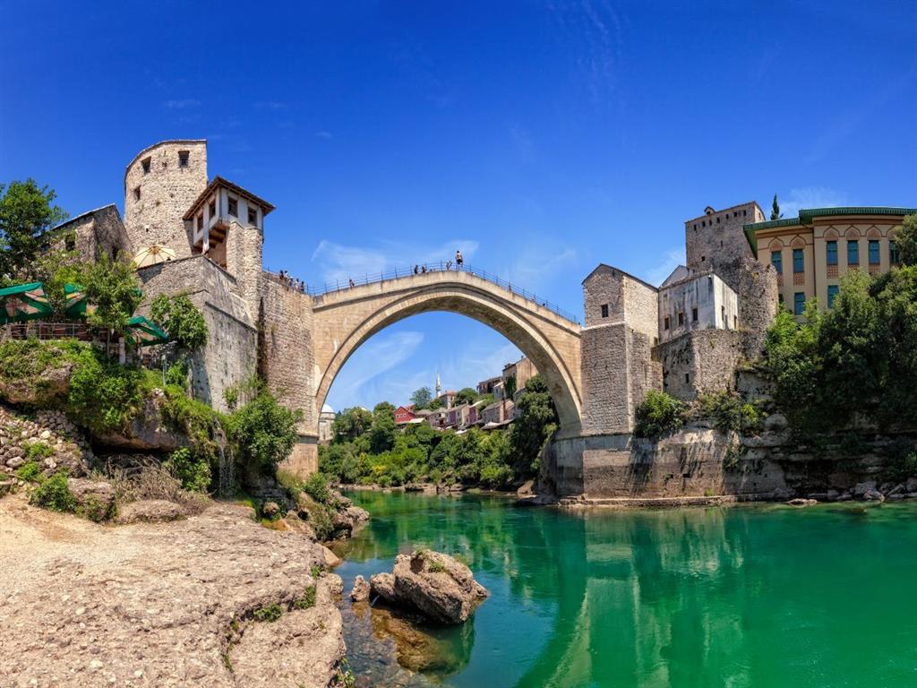 CK Turancar, autobusový poznávací zájazd, Balkán, Bosna a Hercegovina, Mostar, starý most