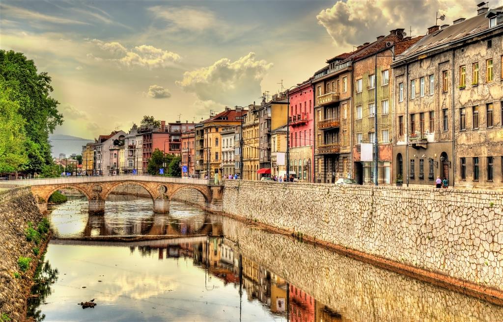 CK Turancar, autobusový poznávací zájazd, Balkán, Bosna a Hercegovina, Sarajevo, centrum mesta