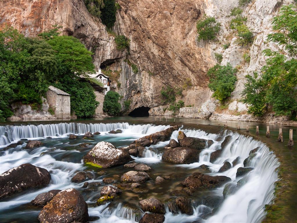 CK Turancar, autobusový poznávací zájazd, Balkán, Bosna a Hercegovina, kláštor Blagaj Tekija