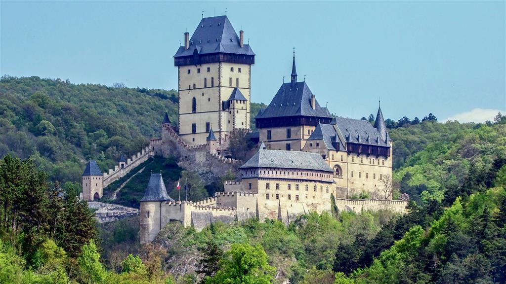 CK Turancar, autobusový poznávací zájazd, Praha - zámky a hrady v Čechách, hrad Karlštejn