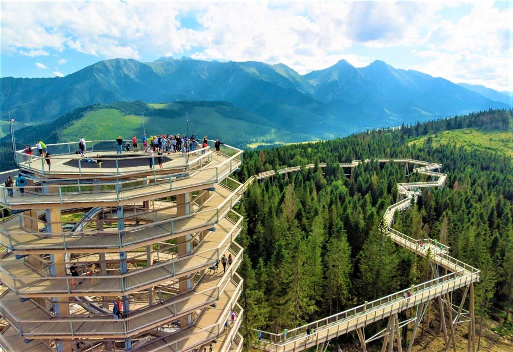 CK Turancar, Autobusový poznávací zájazd, Vysoké Tatry a severný Spiš, Bachledova dolina, chodník korunami stromov