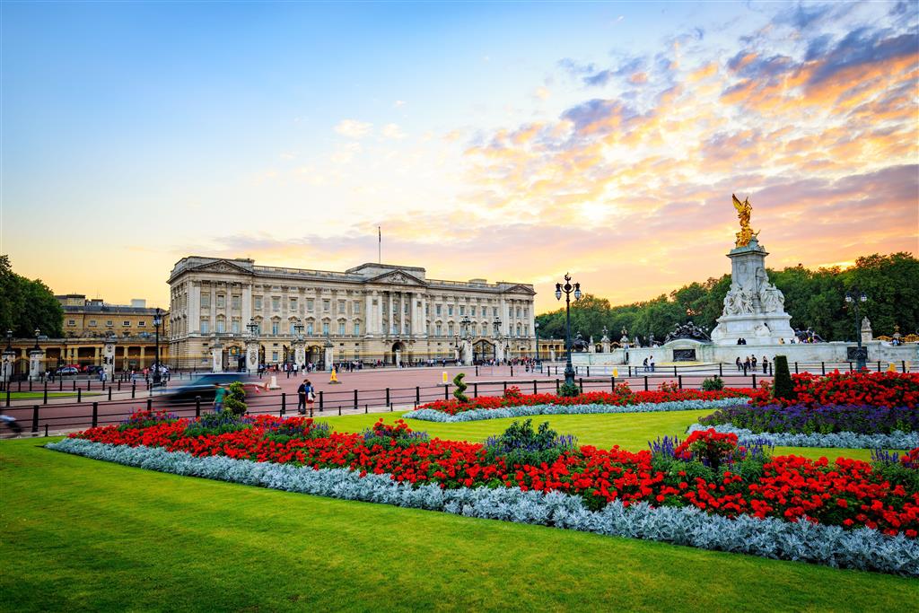 CK Turancar, Letecký poznávací zájazd, Veľká Británia, Kráľovský Londýn a Windsor, Buckinghamský palác