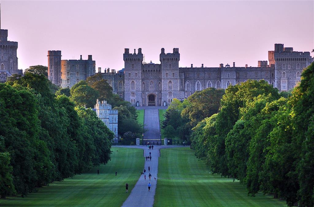 CK Turancar, Letecký poznávací zájazd, Veľká Británia, Kráľovský Londýn a Windsor, Windsor