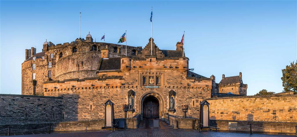 CK Turancar, letecký poznávací zájazd, Tajomstvá Škótska a jazera Loch Ness, Edinburgh Castle