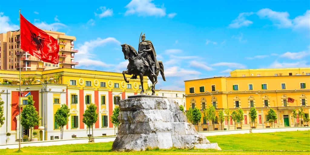 Poznávacie zájazdy CK Turancar, Veľký okruh Balkánom s Dubrovníkom, Albánsko, Tirana