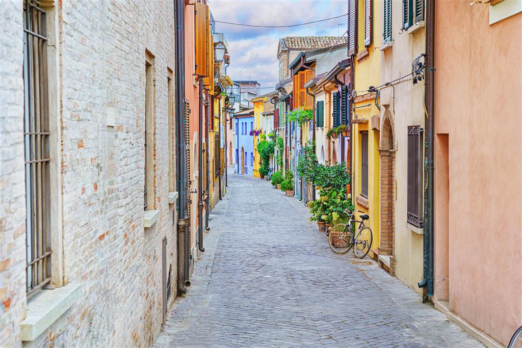 Poznávacie zájazdy CK Turancar, Bologna a San Maríno s kúpaním, Rimini