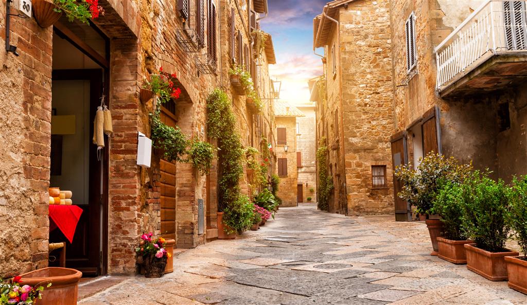 CK Turancar, letecký poznávací zájazd, Zákutia Toskánska a ostrov Elba, Pienza