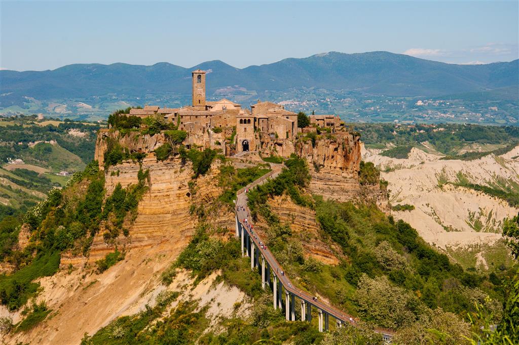 CK Turancar, letecký poznávací zájazd, Tajomstvá Umbrie a Lazia, Civita di Bagnoregio