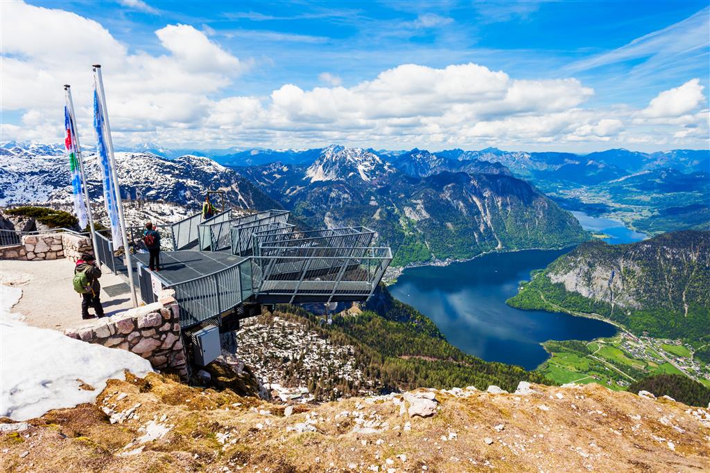 CK Turancar, poznávacie zájazdy autobusom, Rakúske jazerá a Hallstatt, Dachstein Krippenstein