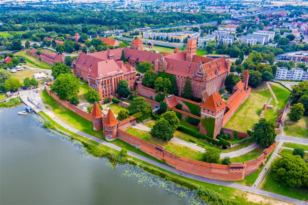 CK Turancar, letecký poznávací zájazd, Poľsko - baltské pobrežie, Malbork