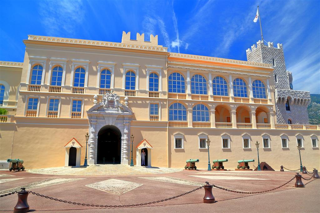 CK Turancar, Letecký poznávací zájazd, čaro Francúzskej riviery, Monaco, Kniežací palác