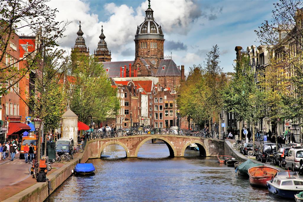 CK Turancar, Letecký poznávací zájazd, Holandská tulipánová cesta, Amsterdam