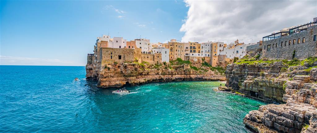 CK Turancar, Letecký poznávací zájazd, Taliansko, Apúlia - Polignano a Mare