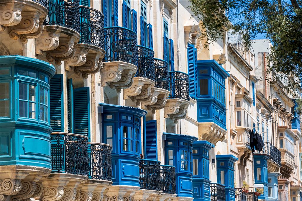. Letecký poznávací zájazd CK Turancar, Malta – historická mozaika, Iconic architecture in Valletta Malta