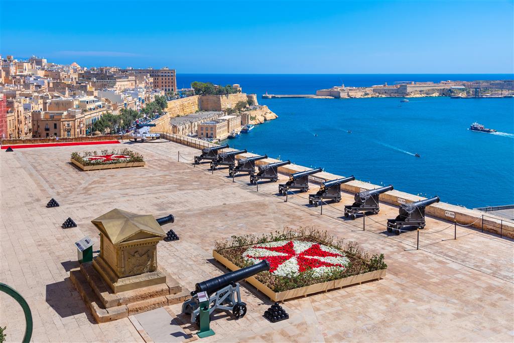 . Letecký poznávací zájazd CK Turancar, Malta – historická mozaika, Upper Baraka garden