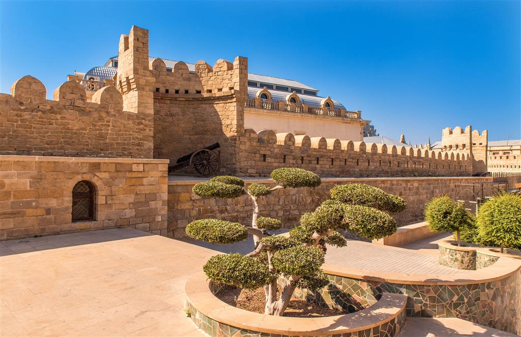 CK Turancar, letecké poznávacie zájazdy, Azerbajdžan - krajina ohňa, Baku
