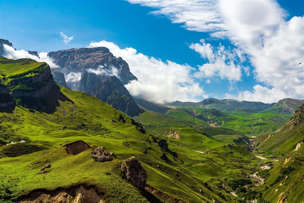 CK Turancar, letecké poznávacie zájazdy, Azerbajdžan - krajina ohňa