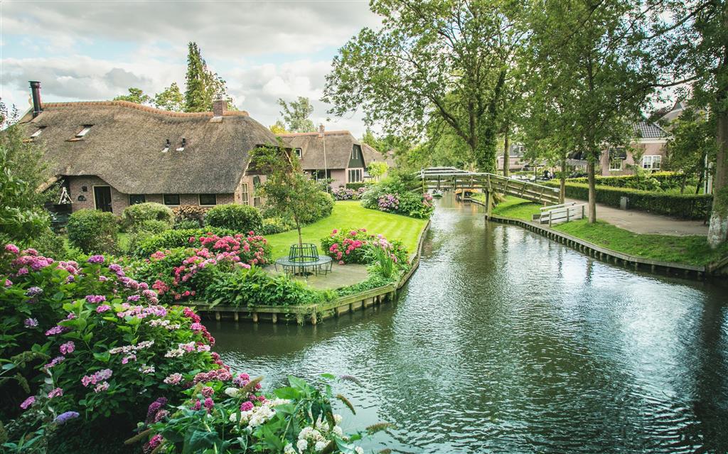 CK Turancar, autobusový poznávací zájazd Benelux, Giethoorn